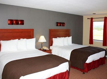 Shenandoah Inn, Major Credit Cards Required For Check In Plymouth 외부 사진
